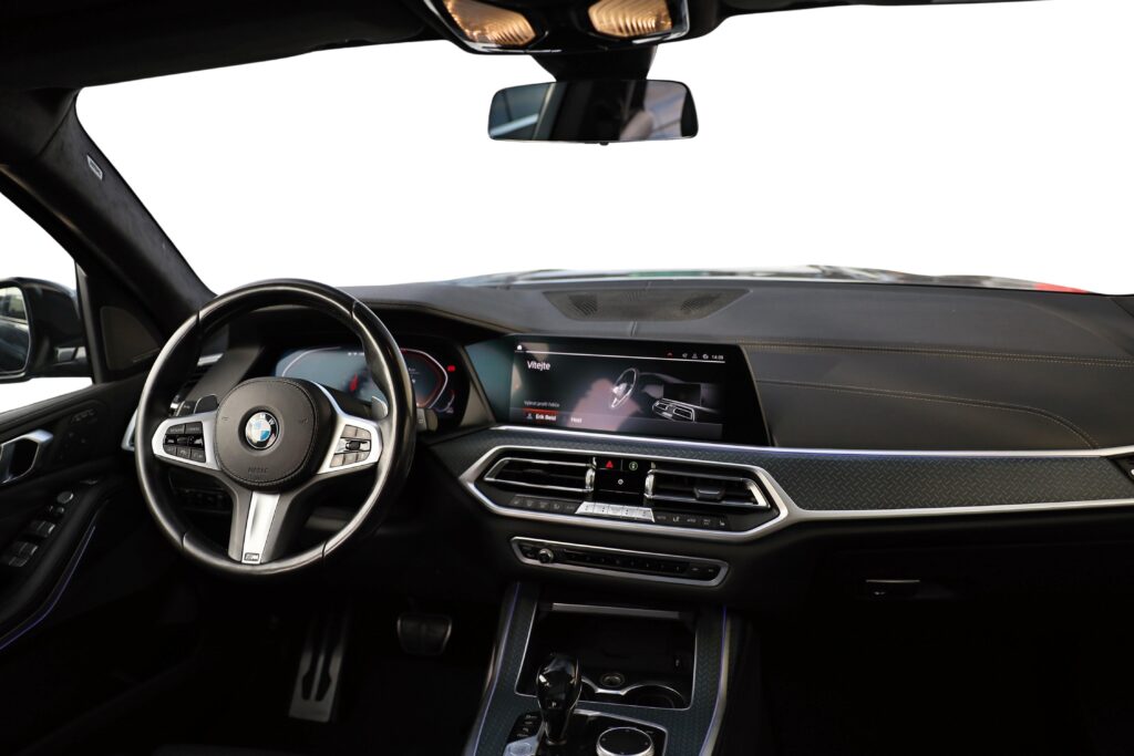 BMW X7 M50d