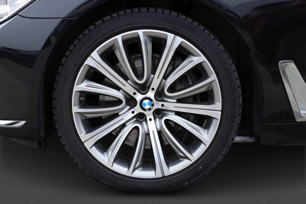BMW 750Li xDrive