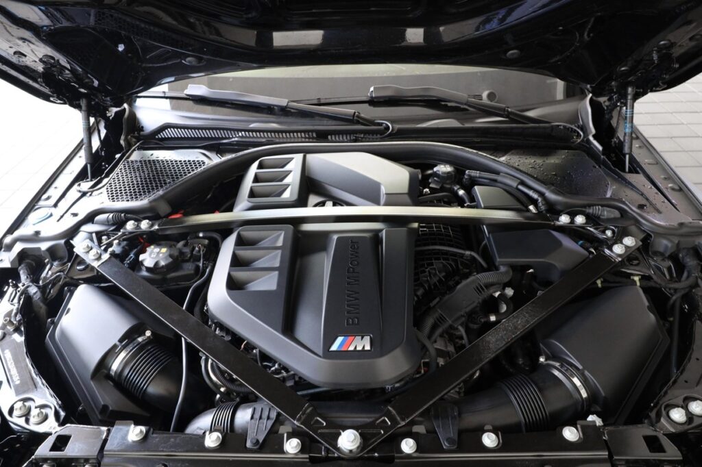 BMW M4 Competition M xDrive