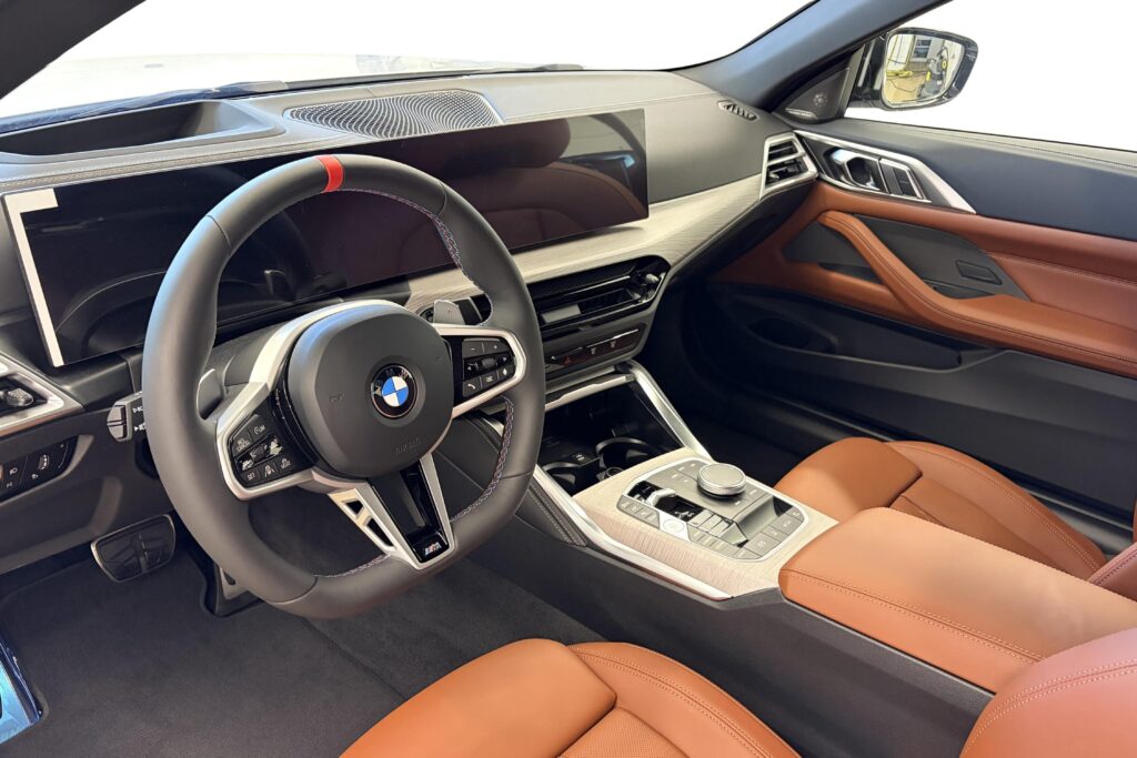 BMW M440i xDrive Convertible