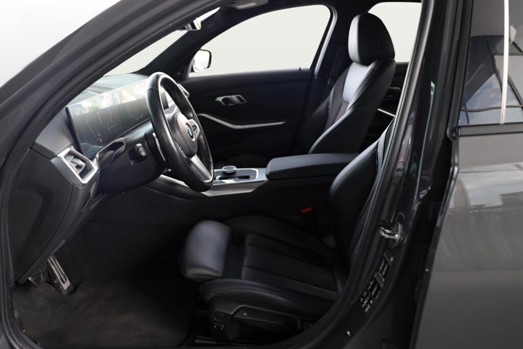 BMW 330d xDrive Sedan