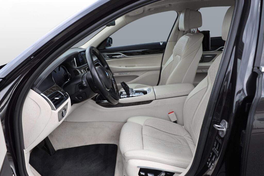BMW 750Li xDrive