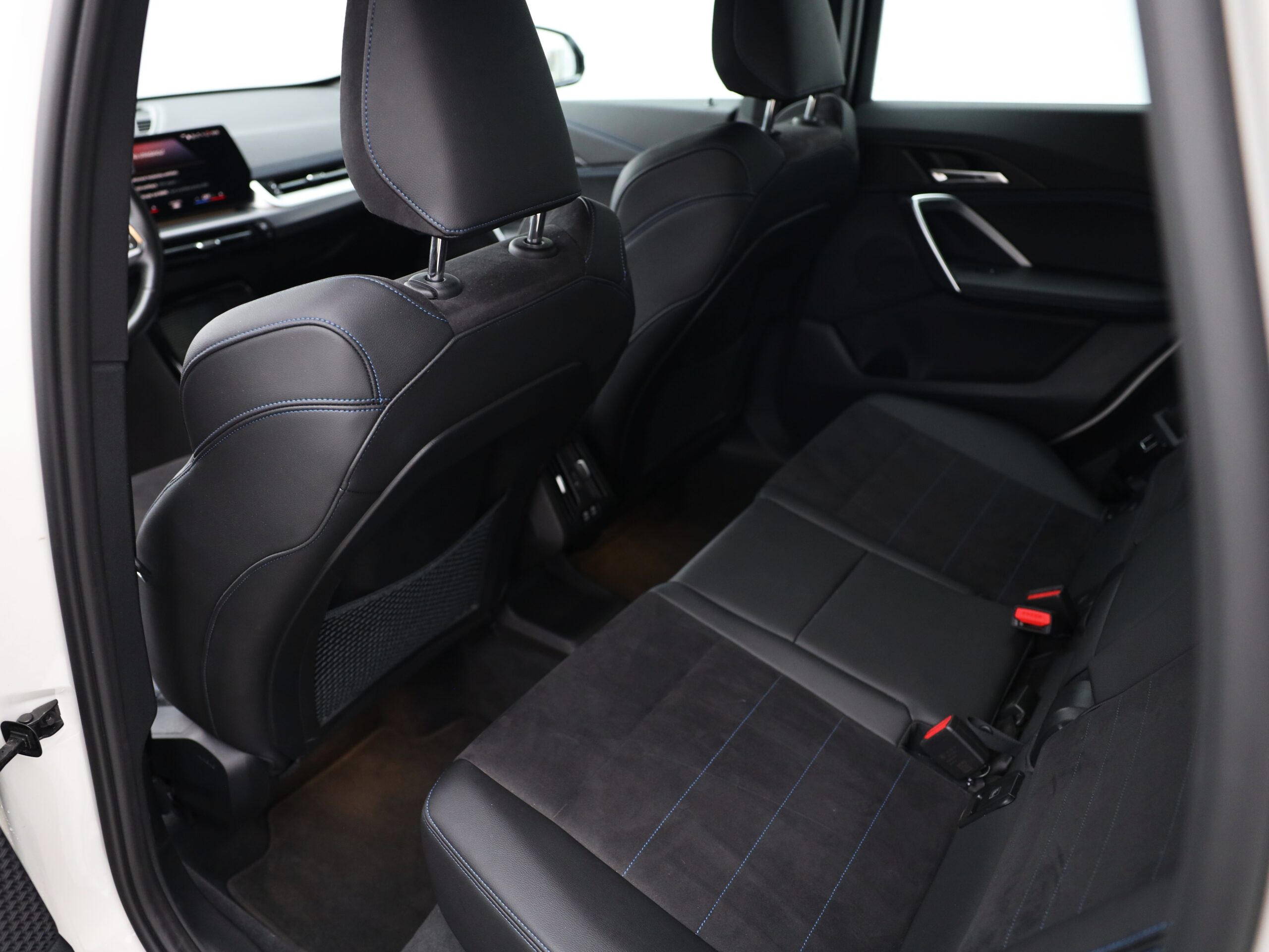 BMW X1 xDrive23i