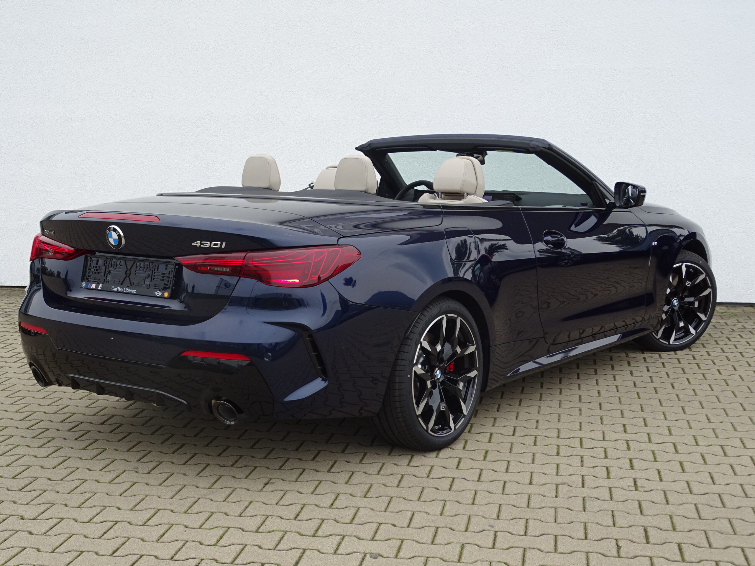 BMW 430i xDrive Convertible