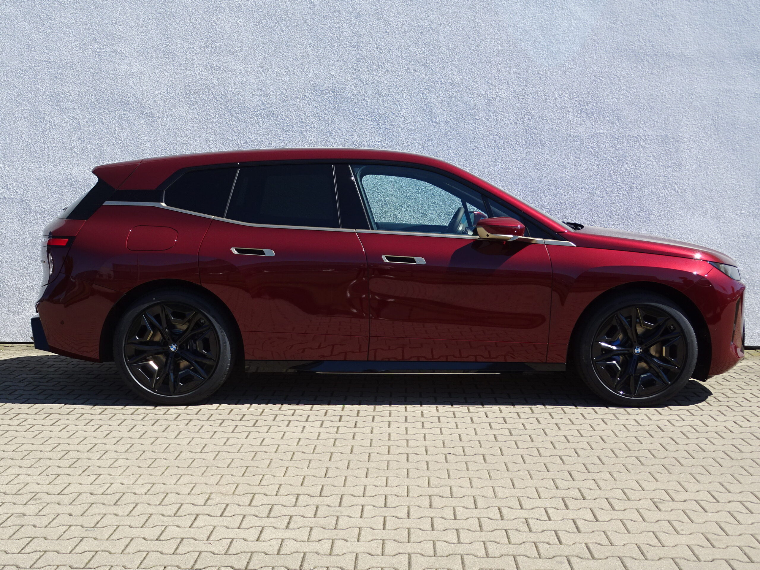 BMW iX xDrive45