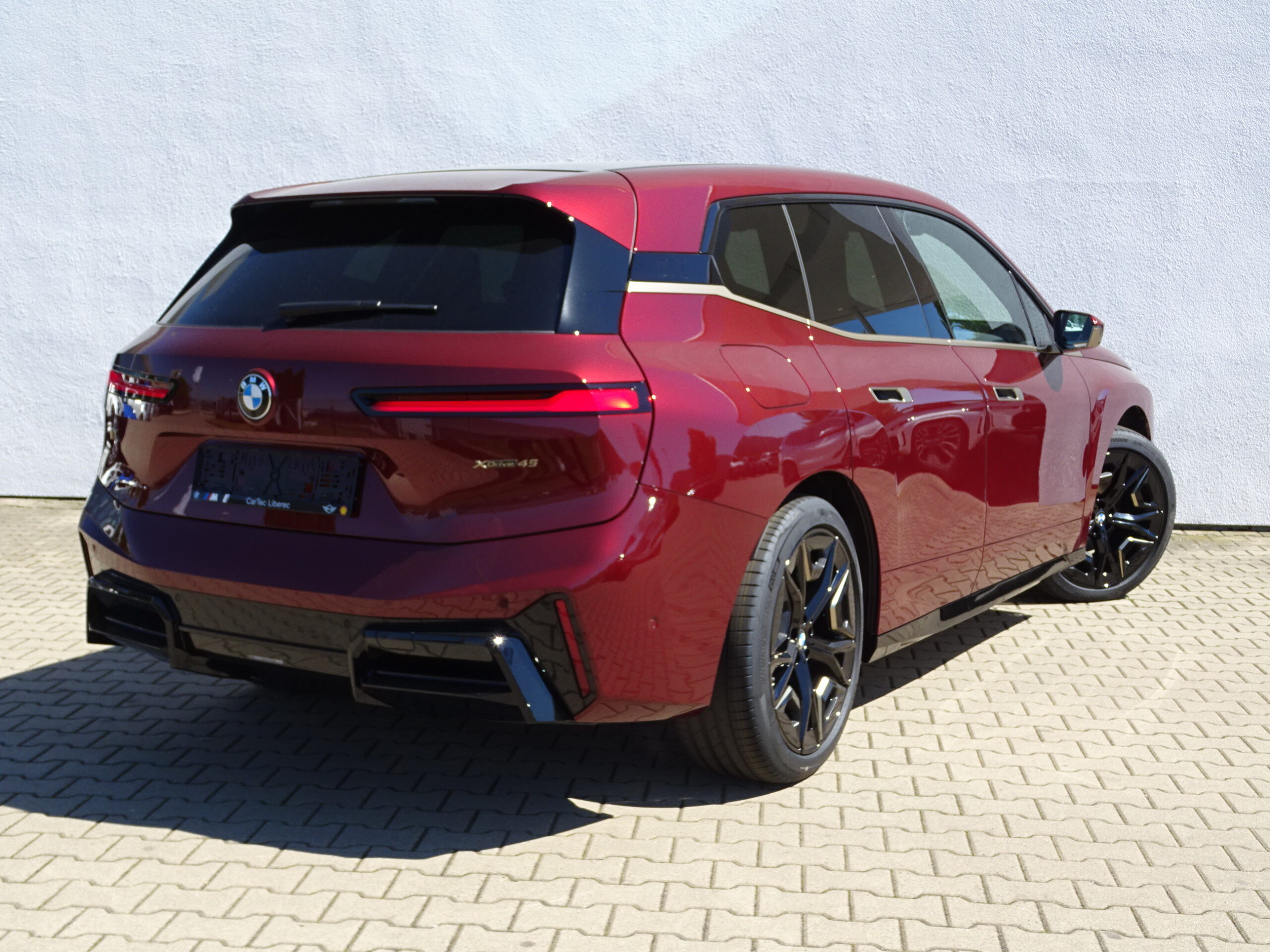 BMW iX xDrive45