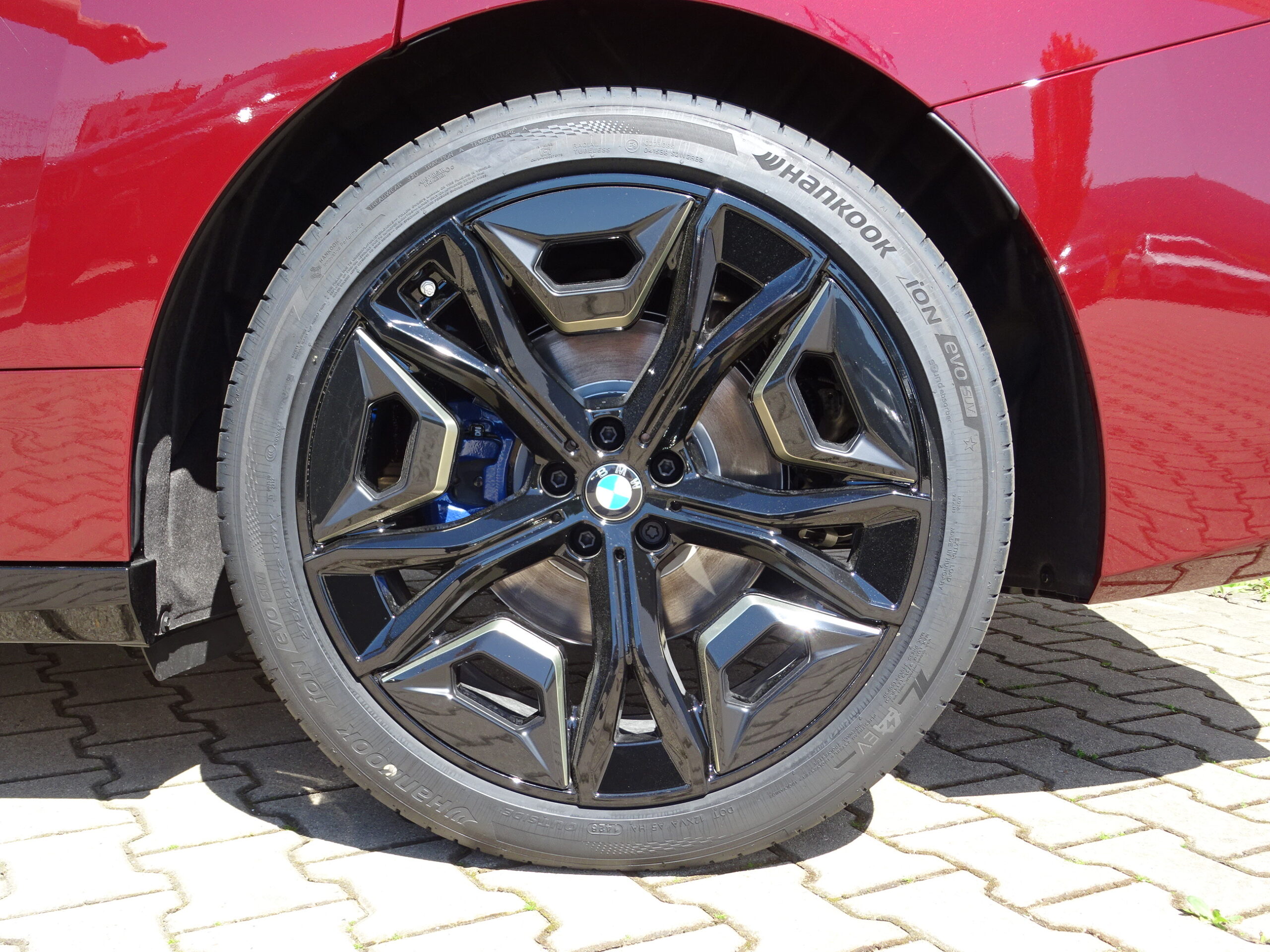 BMW iX xDrive45