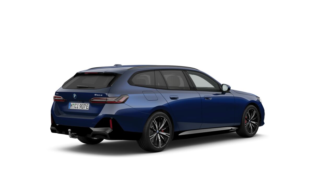 BMW 550e xDrive Touring