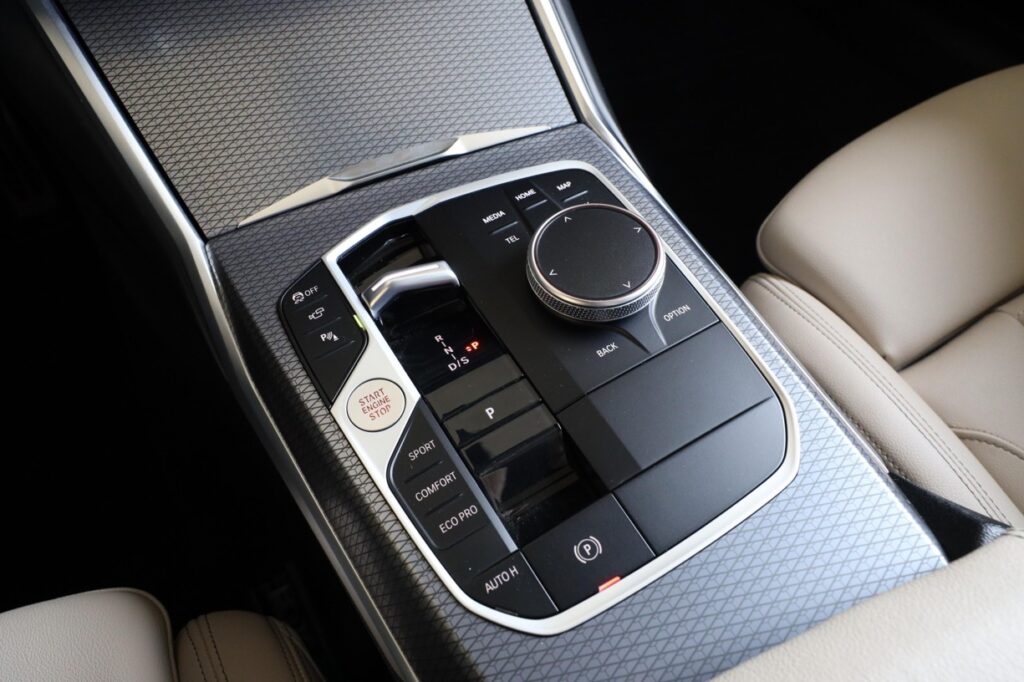BMW 330d xDrive Touring