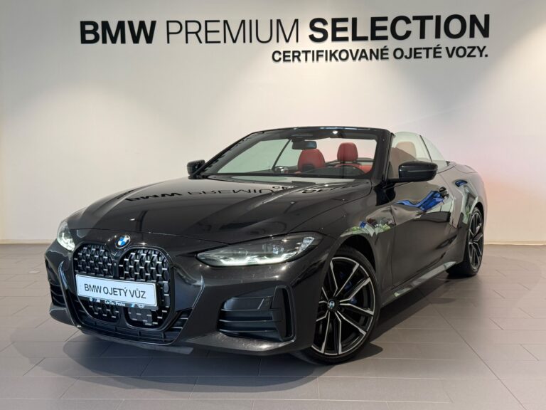 BMW M440i xDrive Convertible