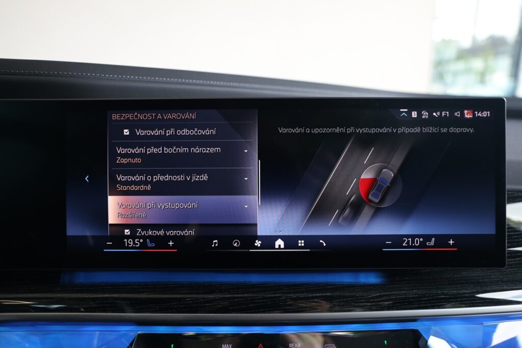 BMW 740d xDrive Sedan