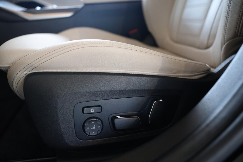 BMW 330d xDrive Touring