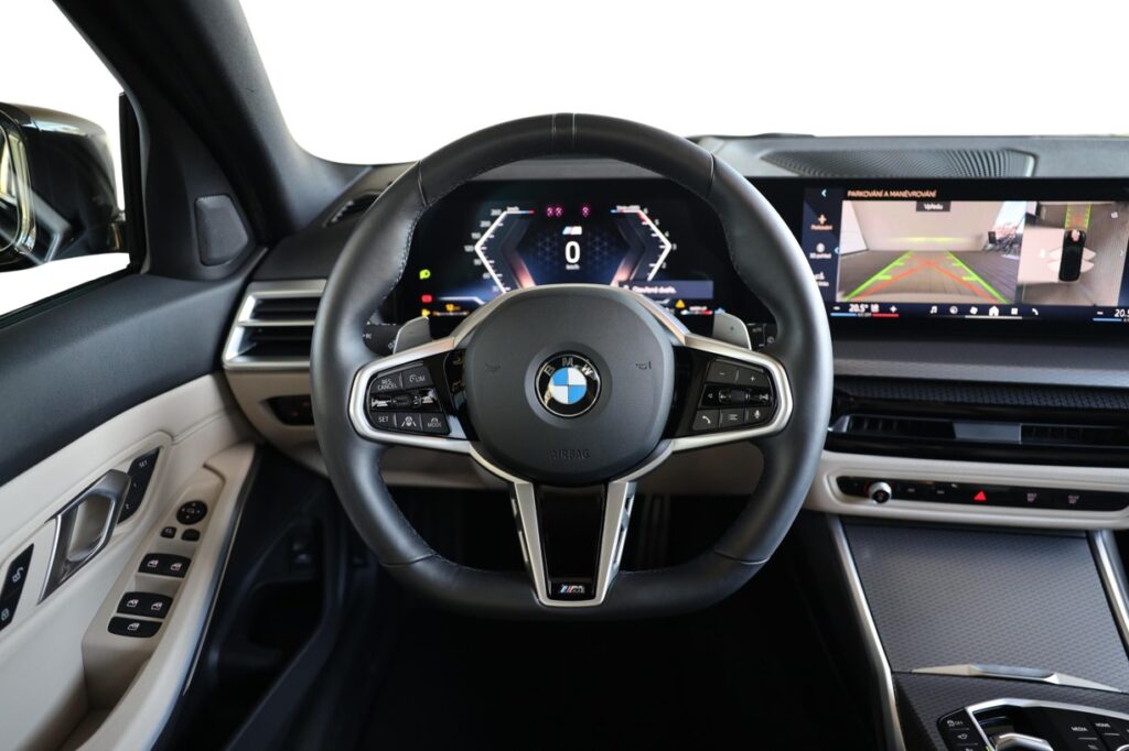 BMW 330d xDrive Touring