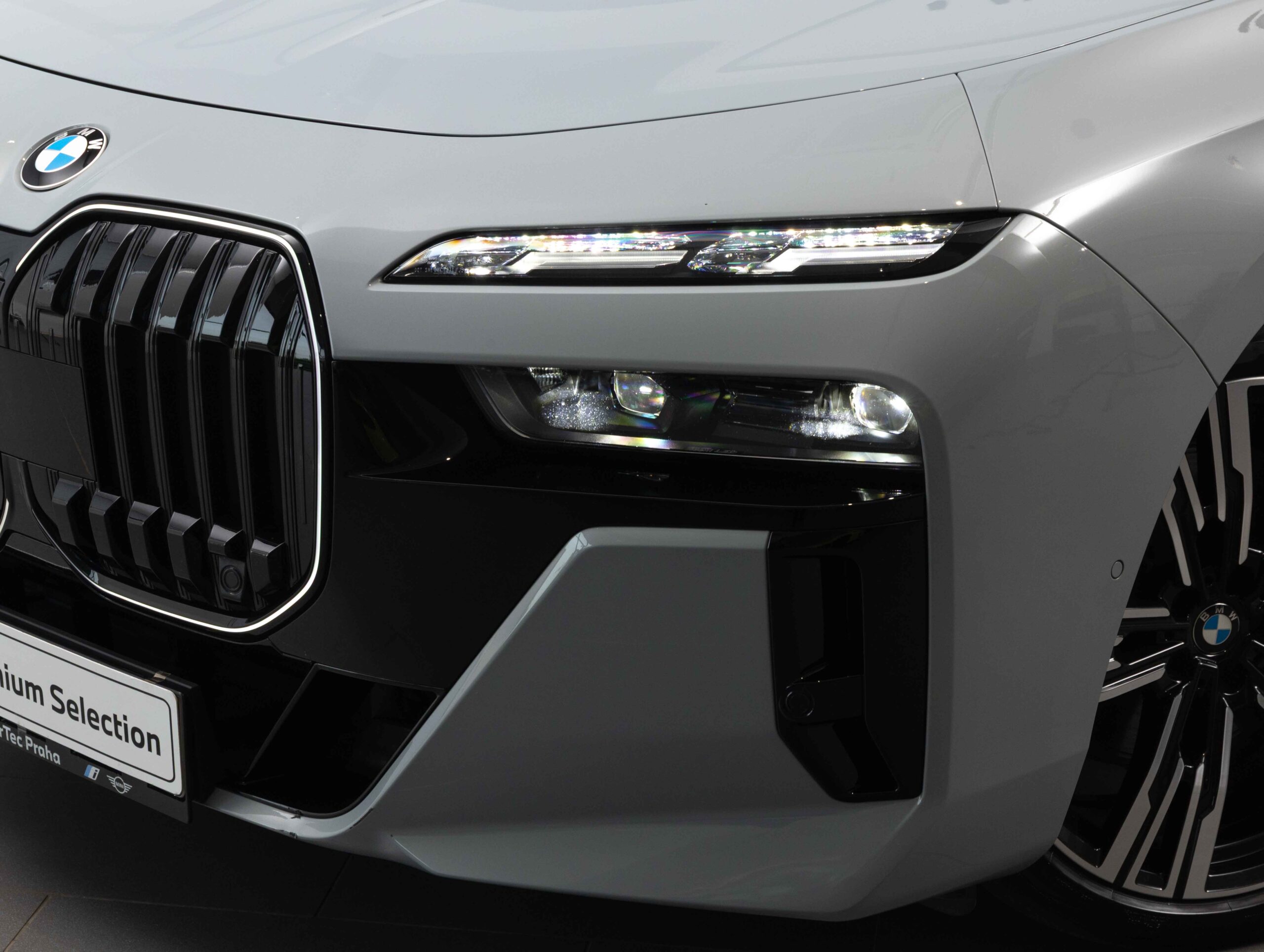 BMW 740d xDrive Sedan