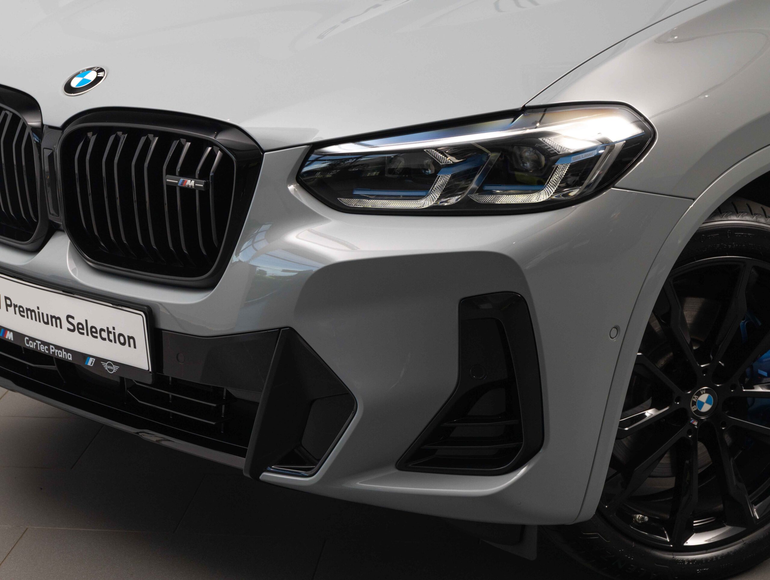 BMW X4 M40d