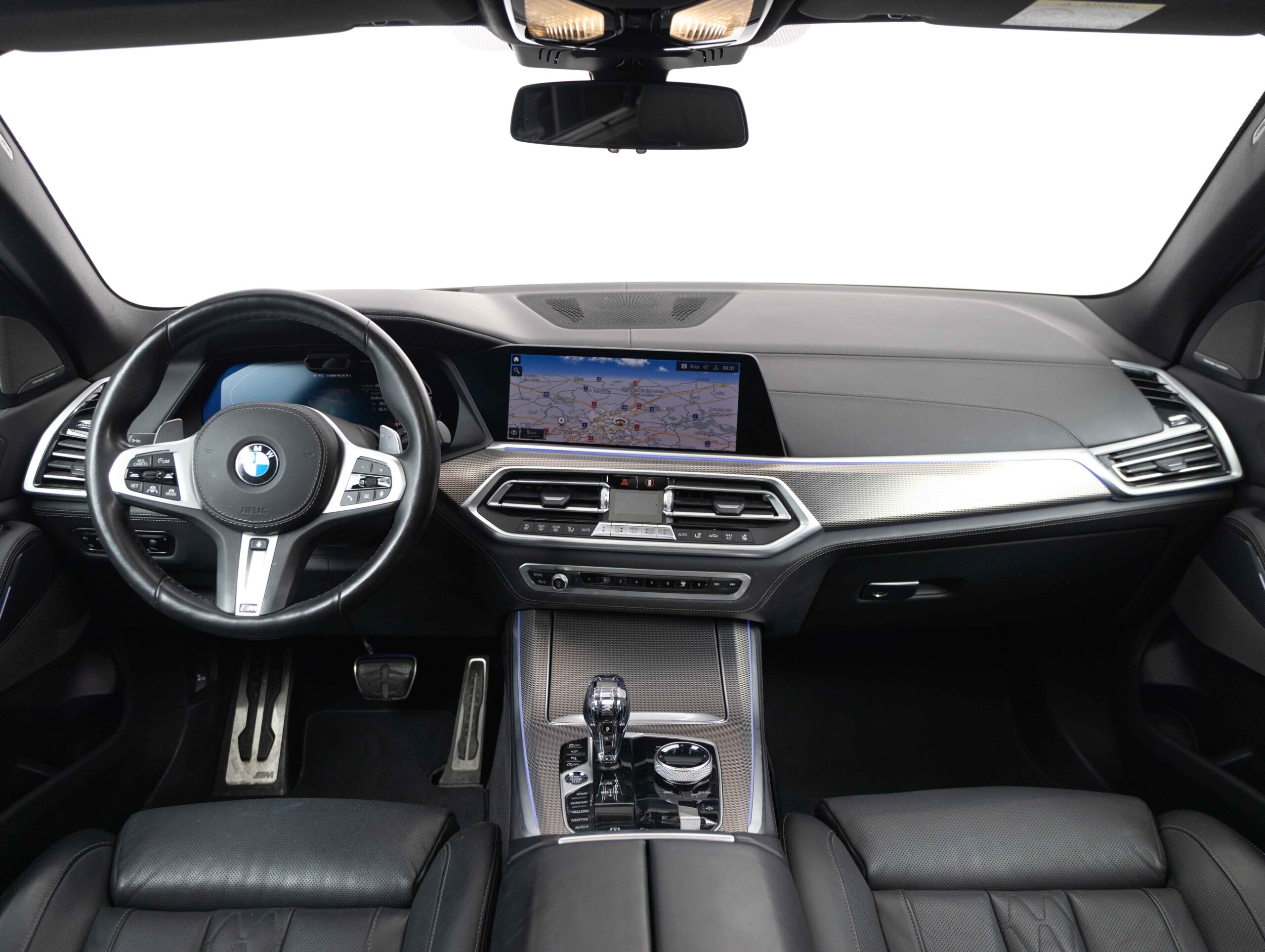 BMW X5 M50i