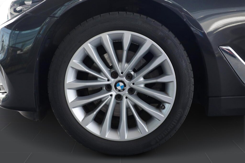 BMW 520d xDrive Touring