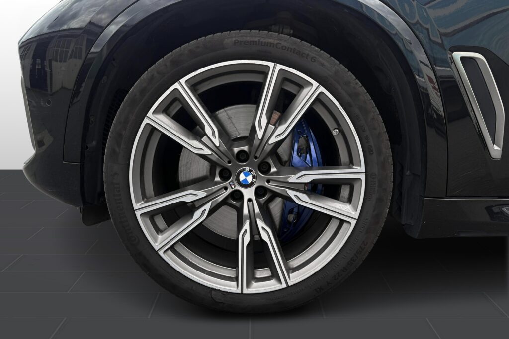BMW X5 M50d