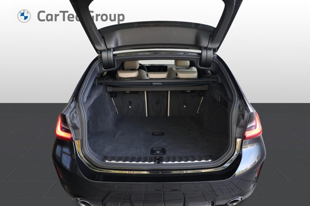 BMW 330d xDrive Touring