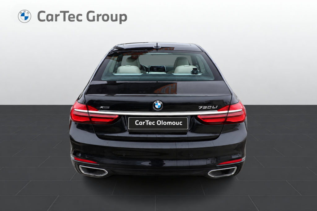 BMW 750Li xDrive