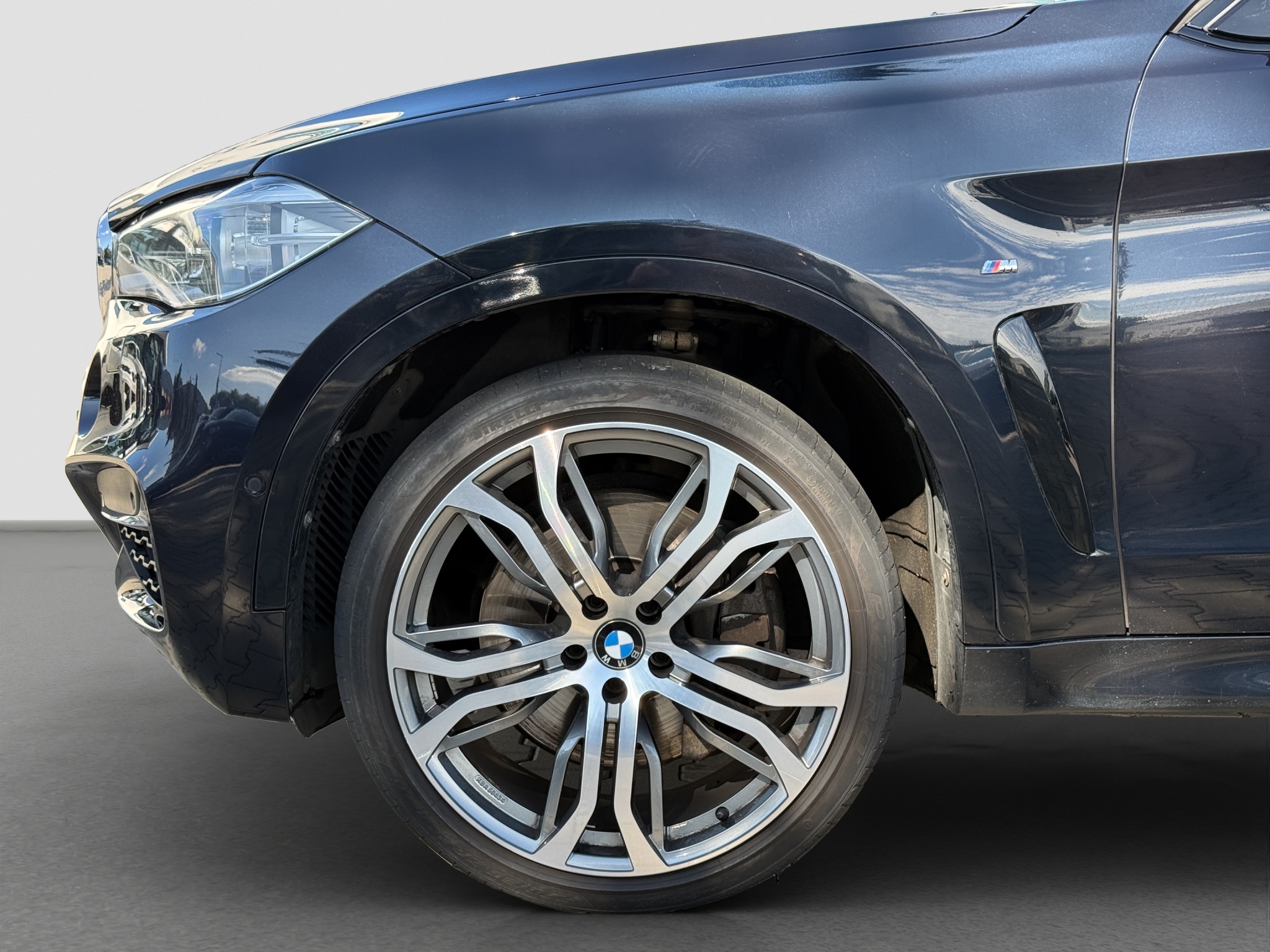 BMW X6 M50d