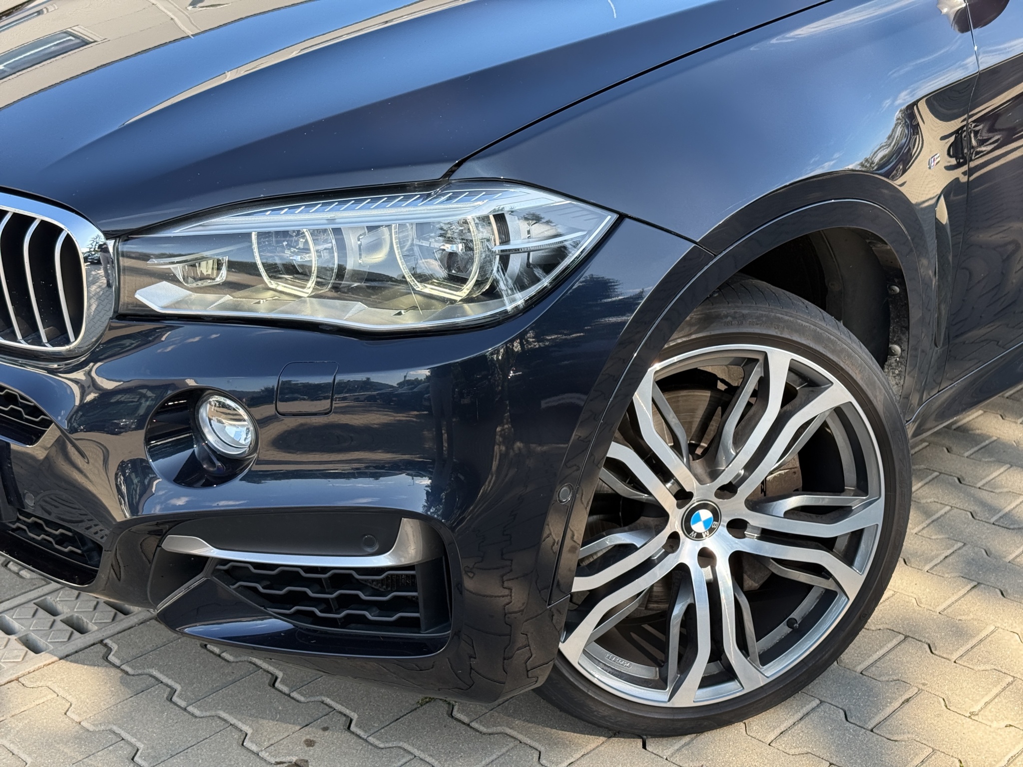 BMW X6 M50d