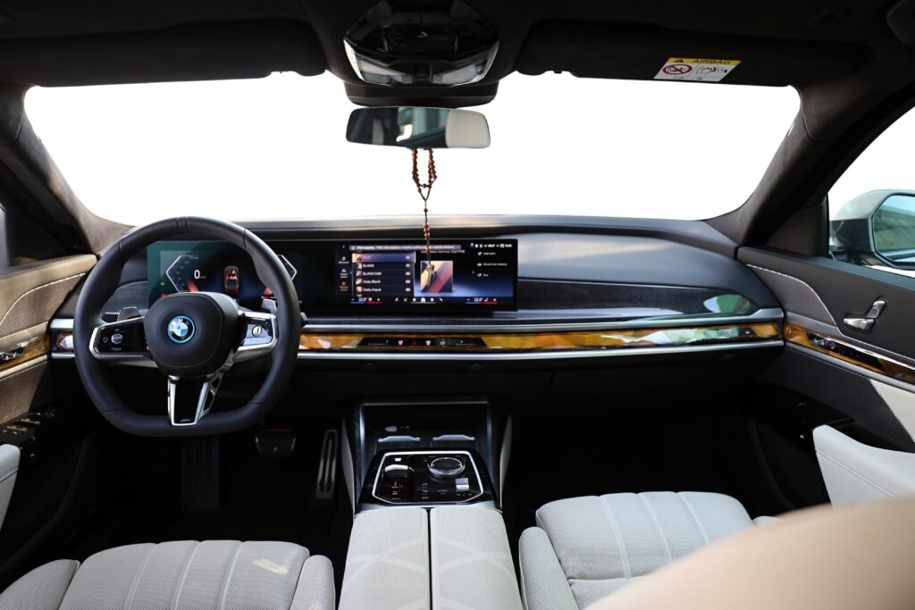 BMW 750e xDrive