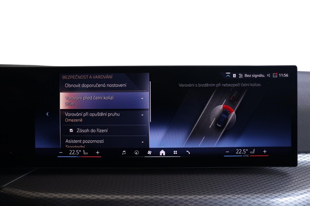 BMW 330i xDrive Touring