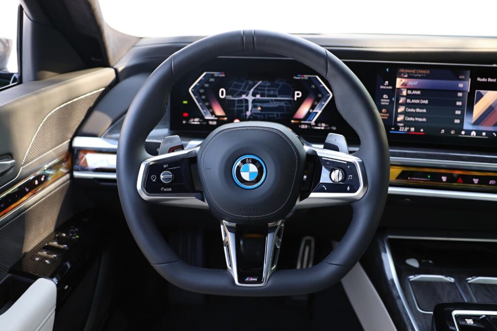 BMW 750e xDrive