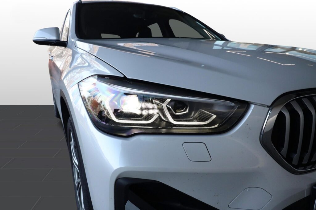 BMW X1 xDrive20i