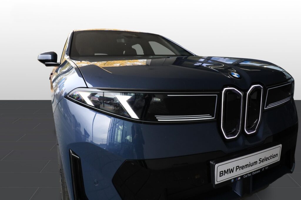 BMW iX3 50 xDrive