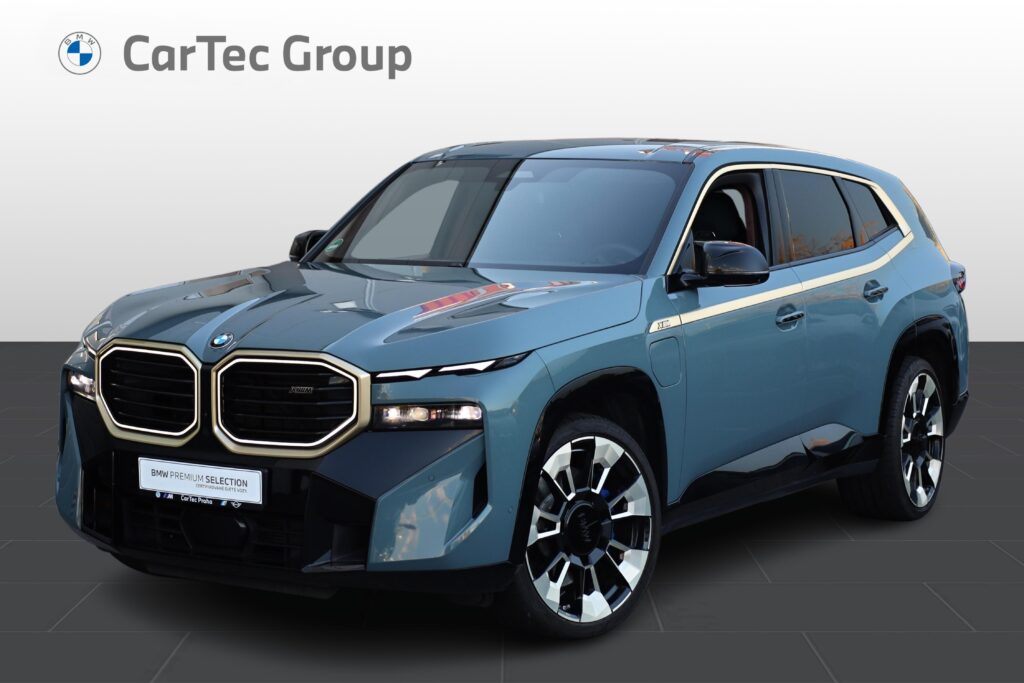 BMW XM