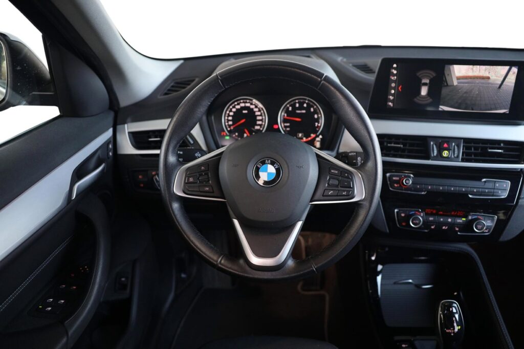 BMW X1 xDrive20i