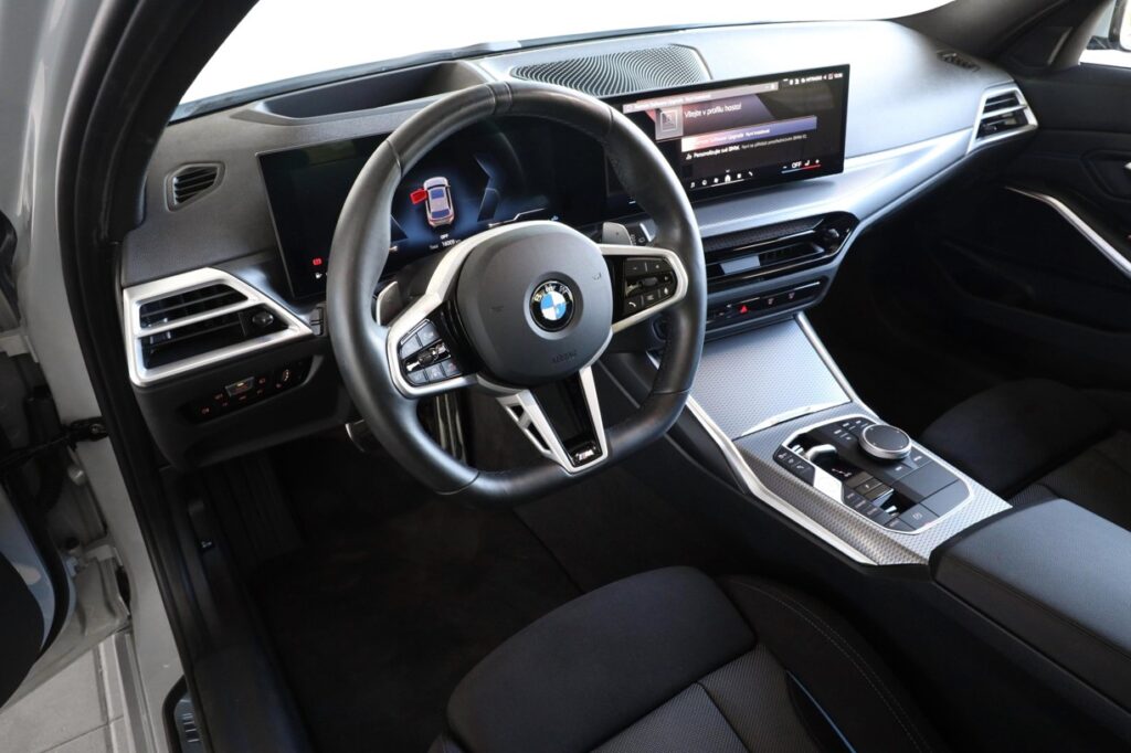 BMW 330d xDrive Touring