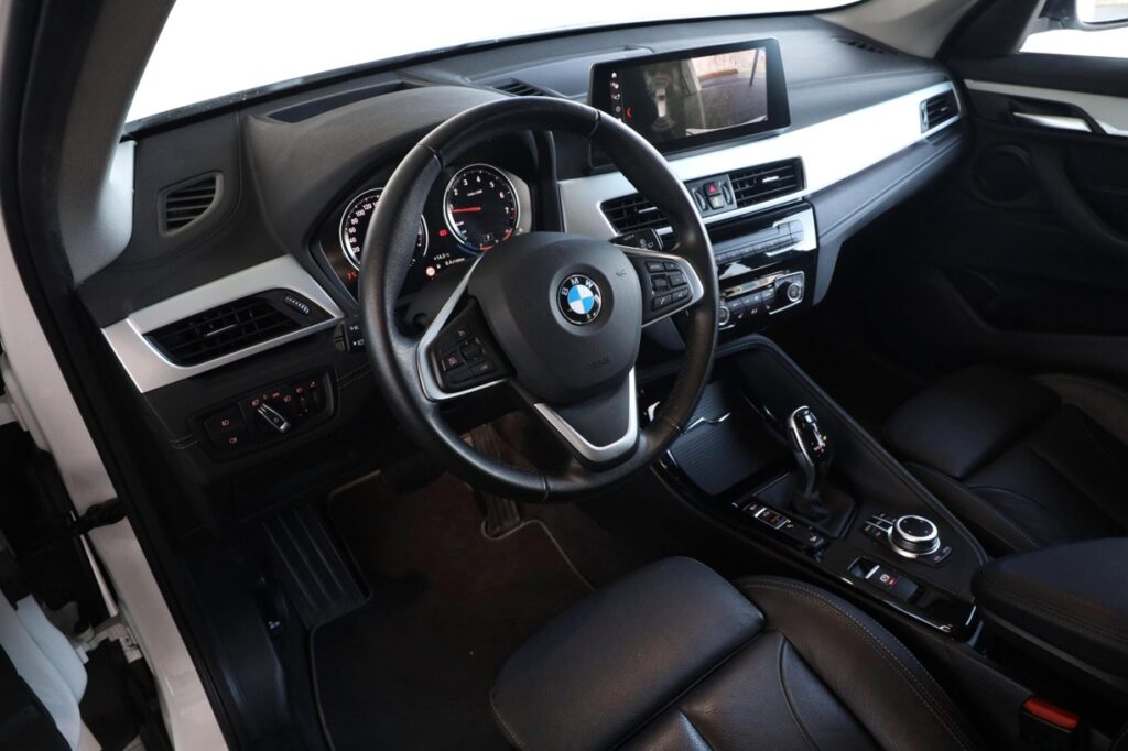 BMW X1 xDrive20i