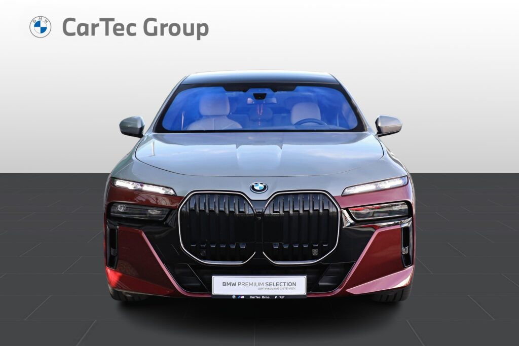 BMW 750e xDrive