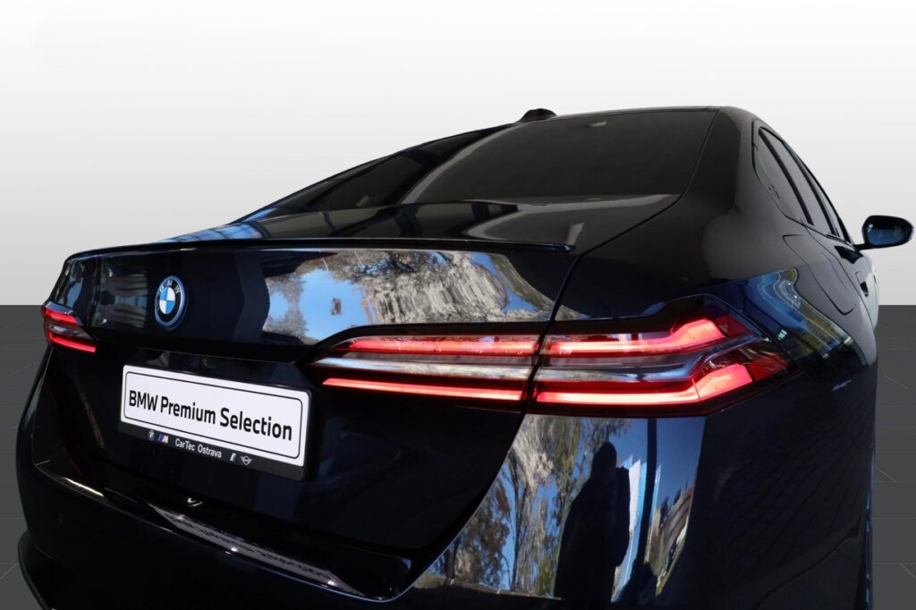 BMW 550e xDrive
