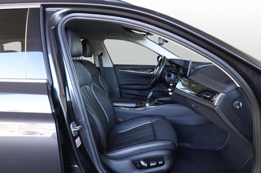 BMW 530d xDrive Touring
