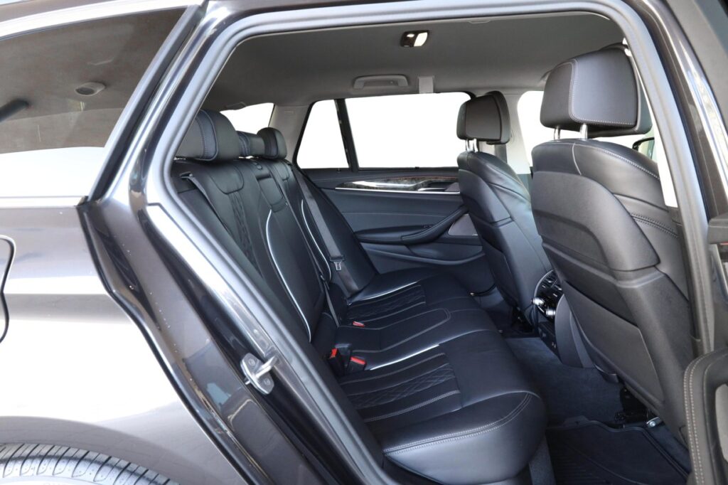 BMW 530d xDrive Touring