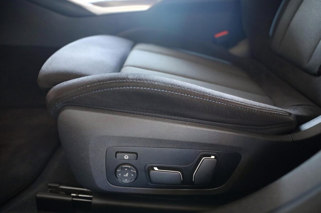BMW 330d xDrive Touring