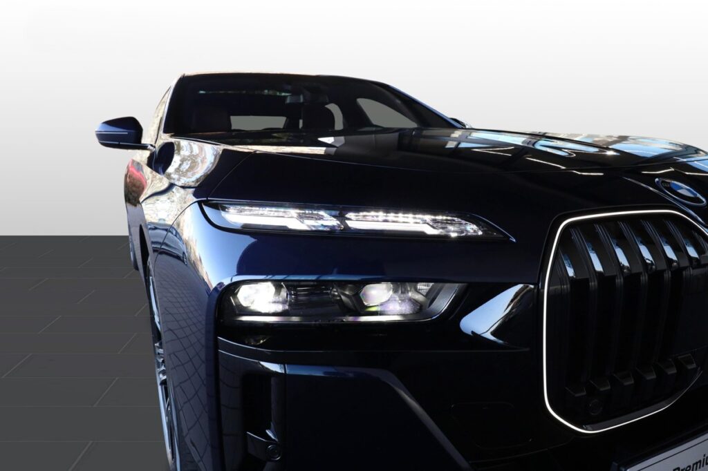 BMW 750e xDrive