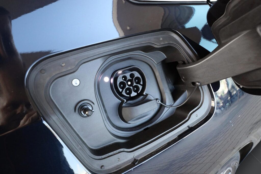 BMW i5 xDrive 40