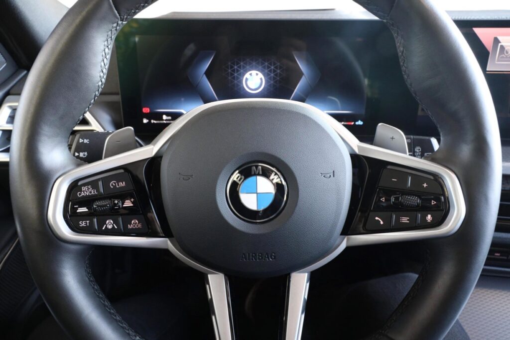 BMW 330d xDrive Touring