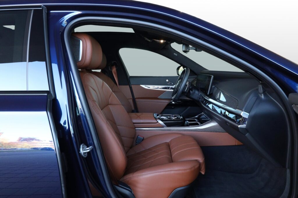 BMW 750e xDrive