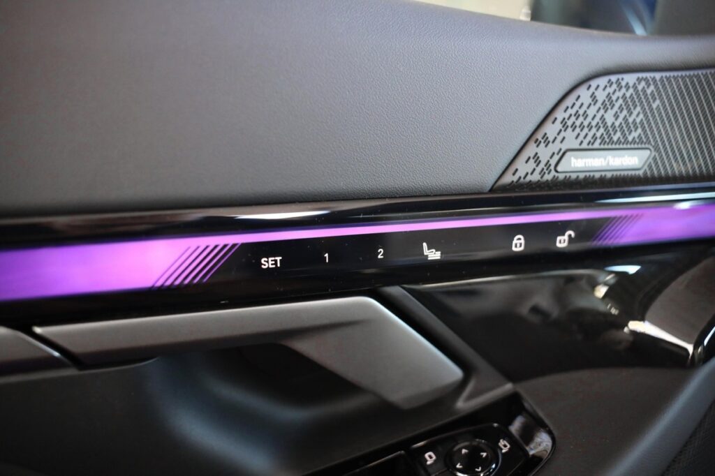 BMW i5 xDrive 40