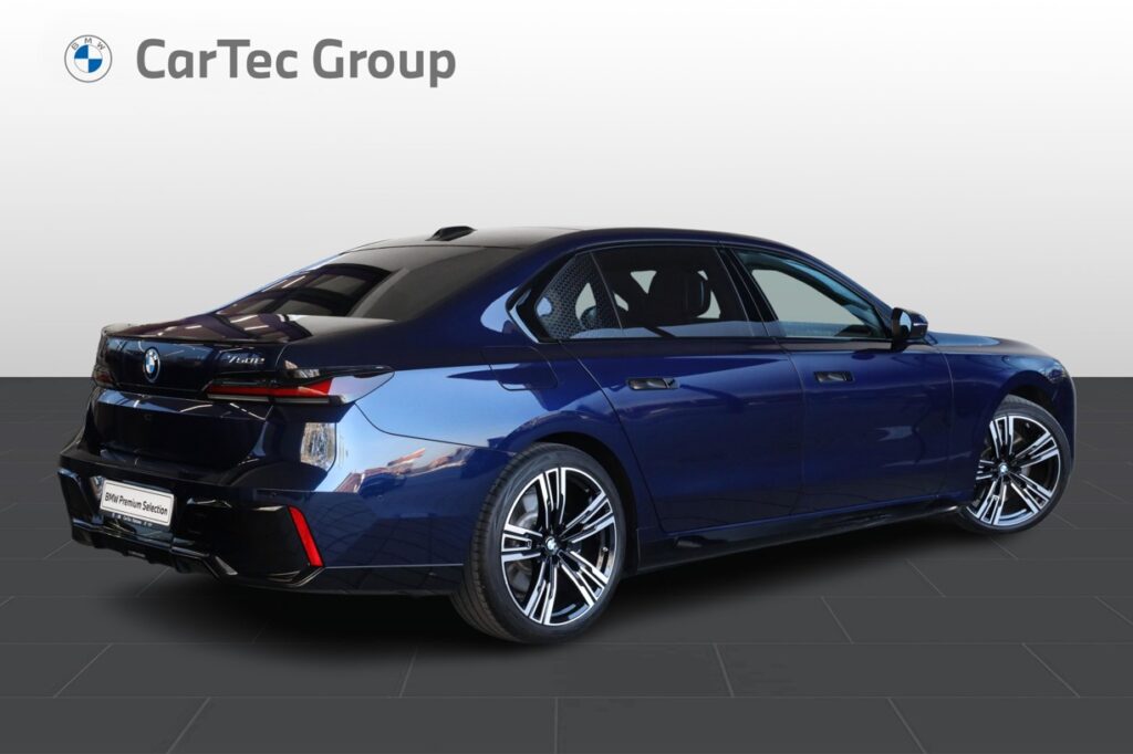 BMW 750e xDrive