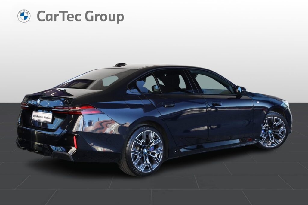 BMW 550e xDrive