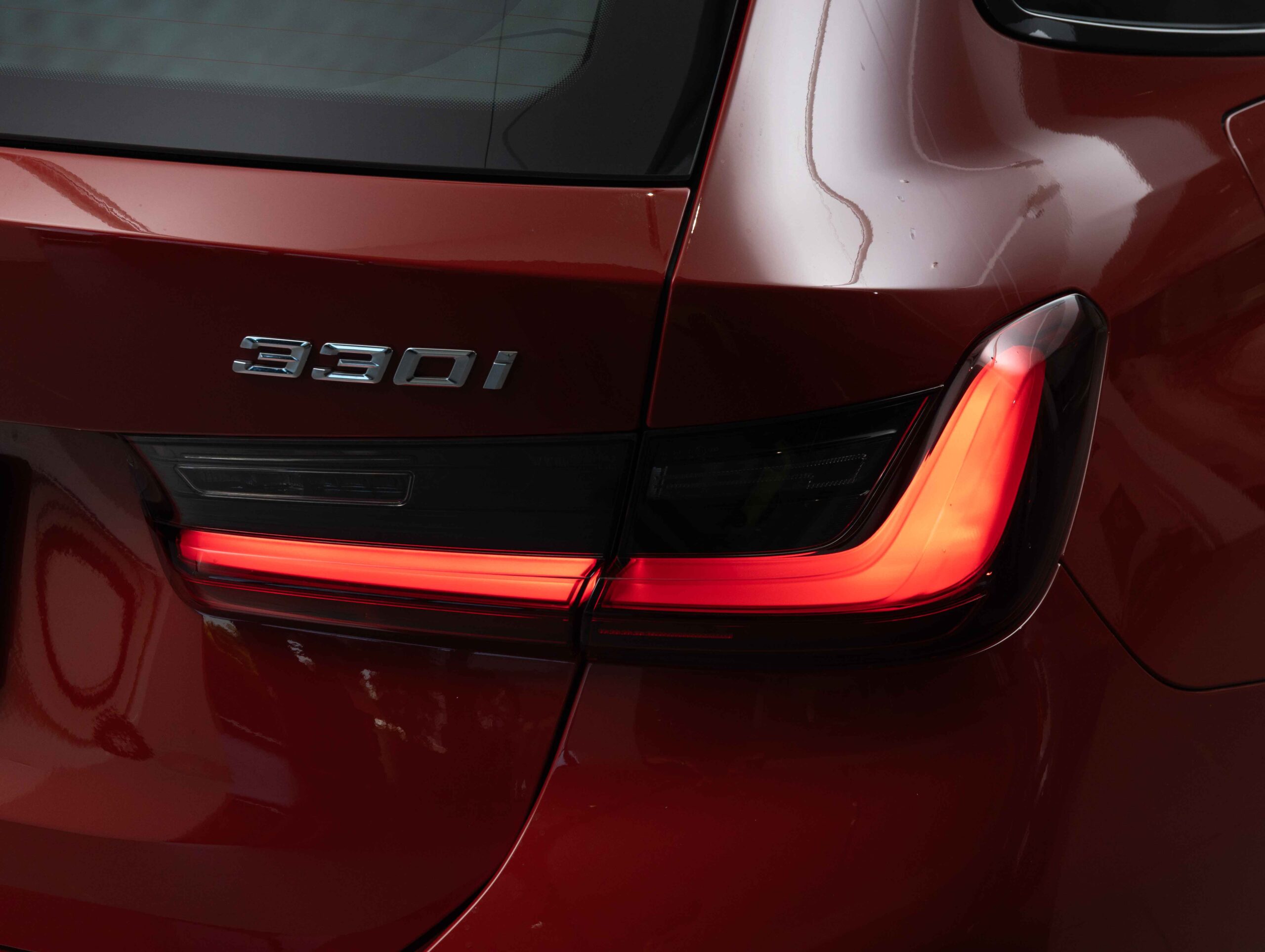 BMW 330i Touring
