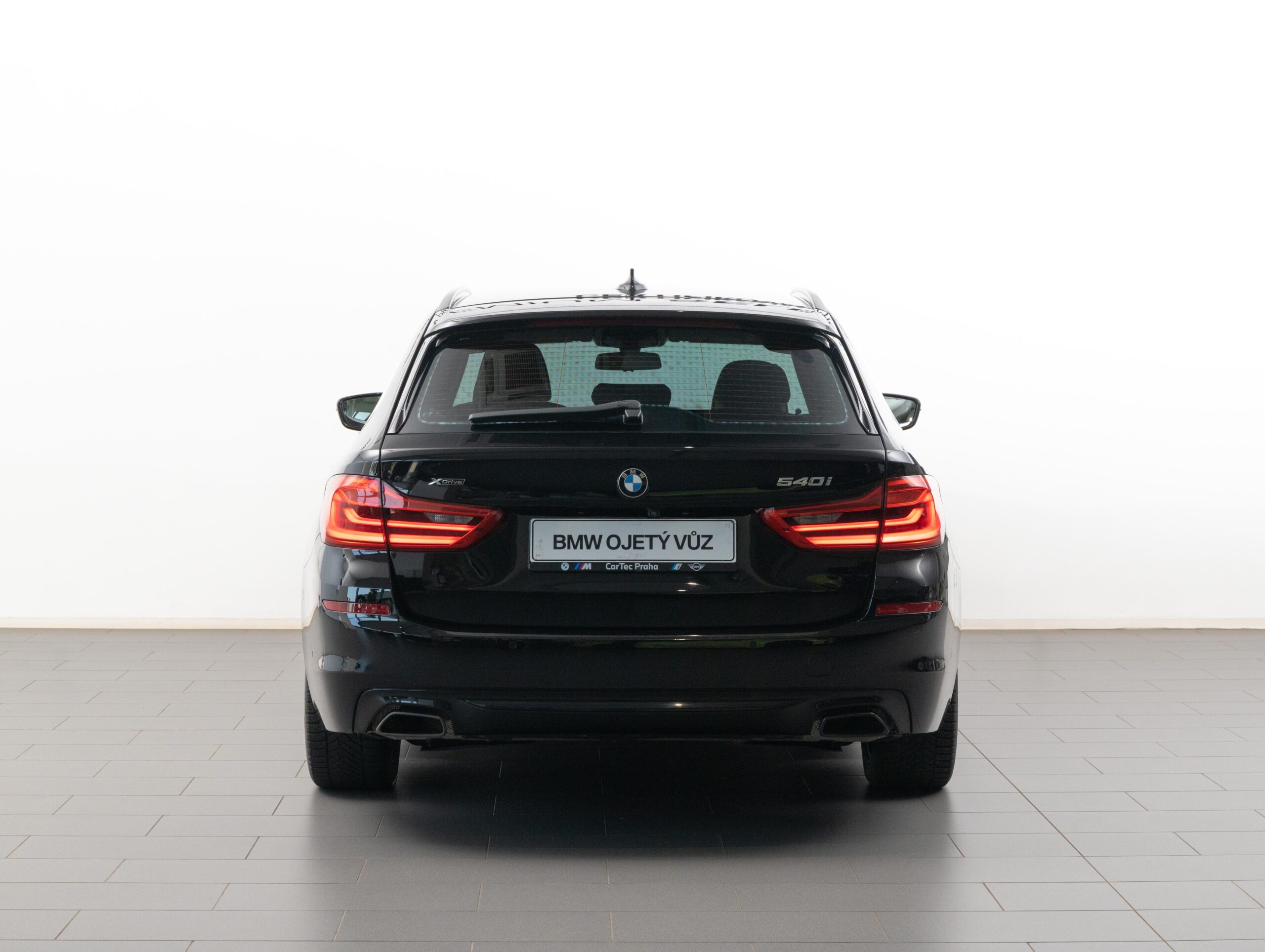 BMW 540i xDrive Touring