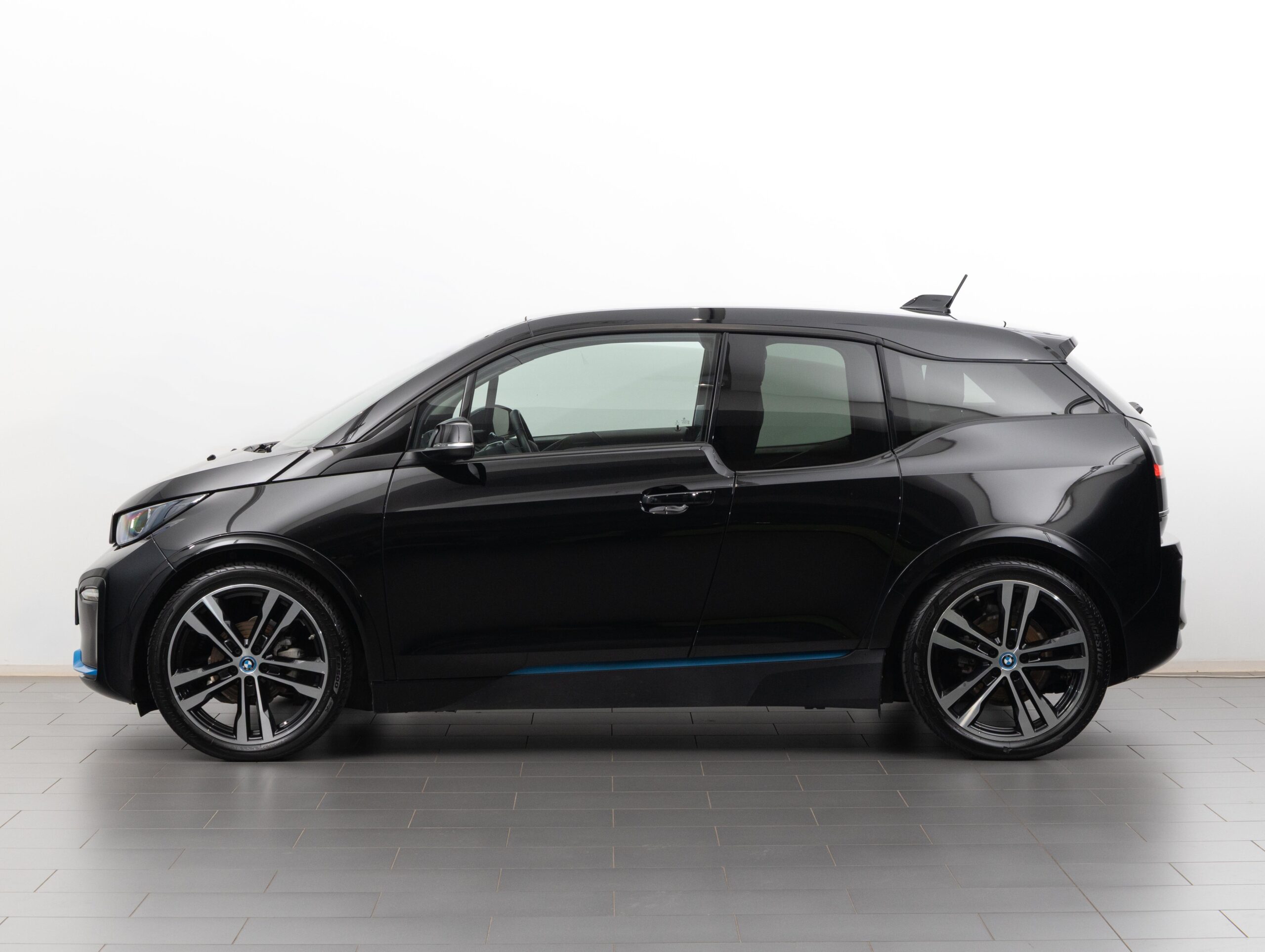 BMW i3s